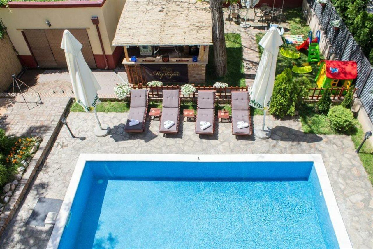 Guest house Mystique